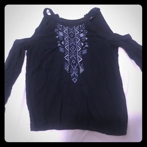 Long sleeve, Bare shoulder top